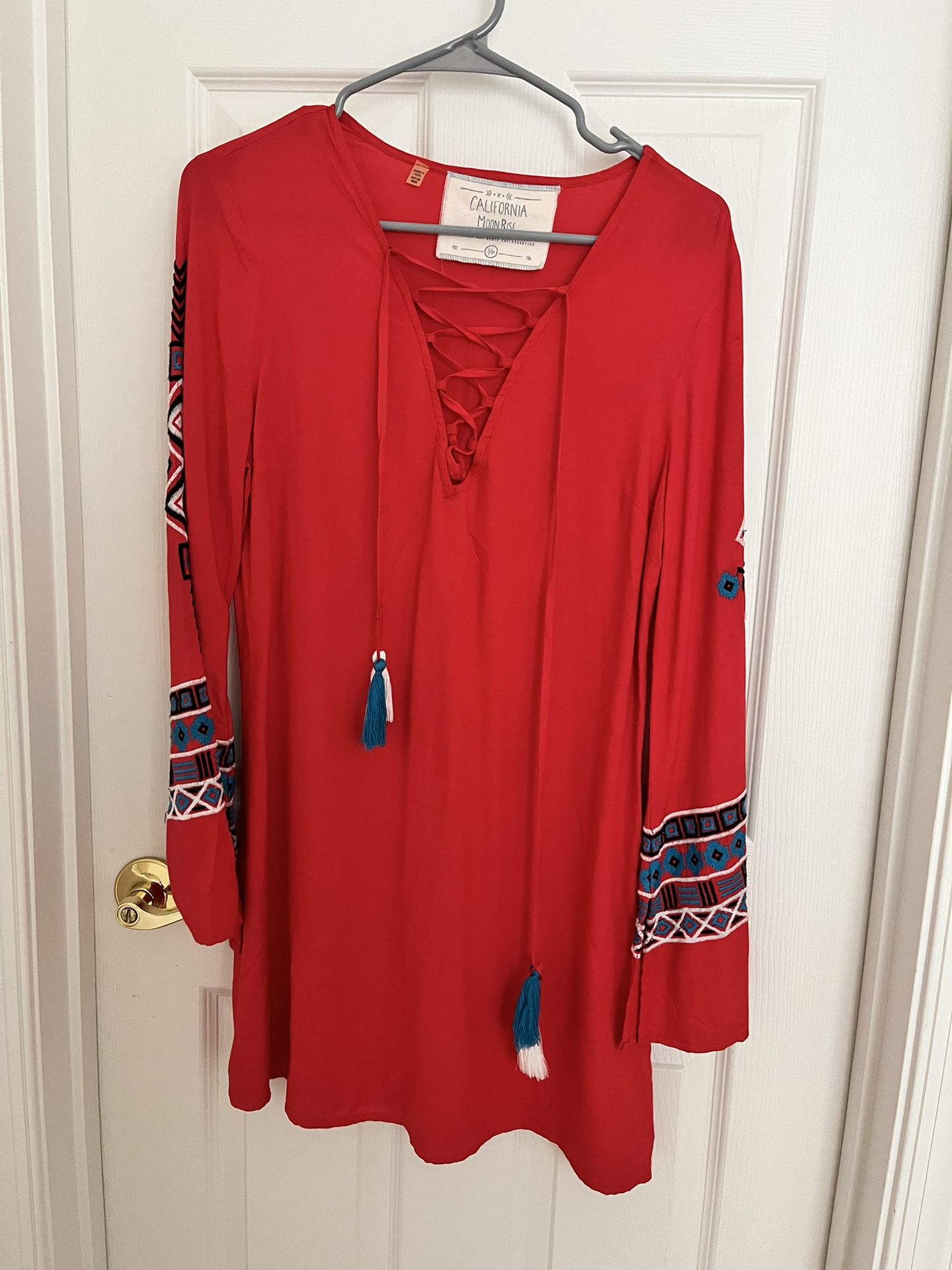 New California Moon Rise Lace Up Bell Sleeves Embroidered Red Tunic Top Small