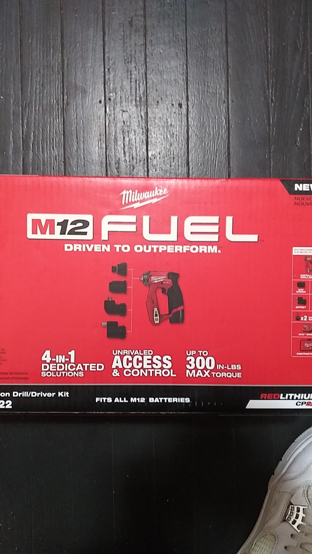 Milwaukee m12fuel installation drill/driver kit