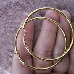 Monet Vintage Earring