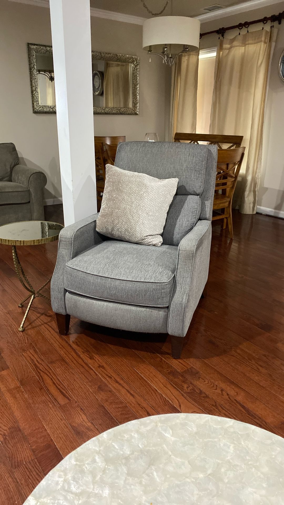 Recliner
