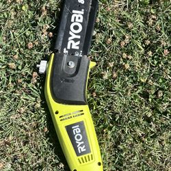 Ryobi Corded 8 Inch Chainsaw. 