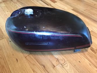 Suzuki GS550 had tank, CLEAN!