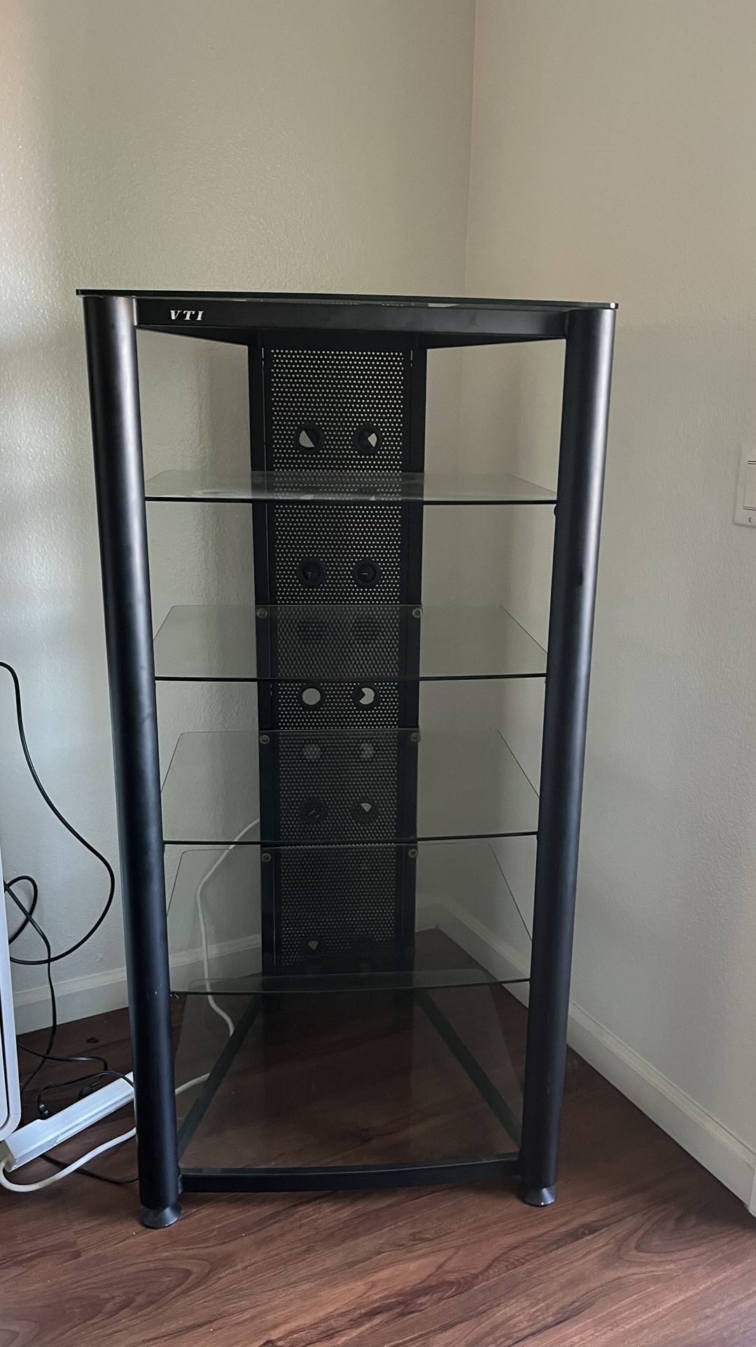 VTI RGR Series 6 Shelf Audio Rack (Black Frame, Black Glass) RGR406BB