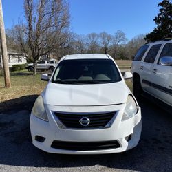 2012 Nissan Versa