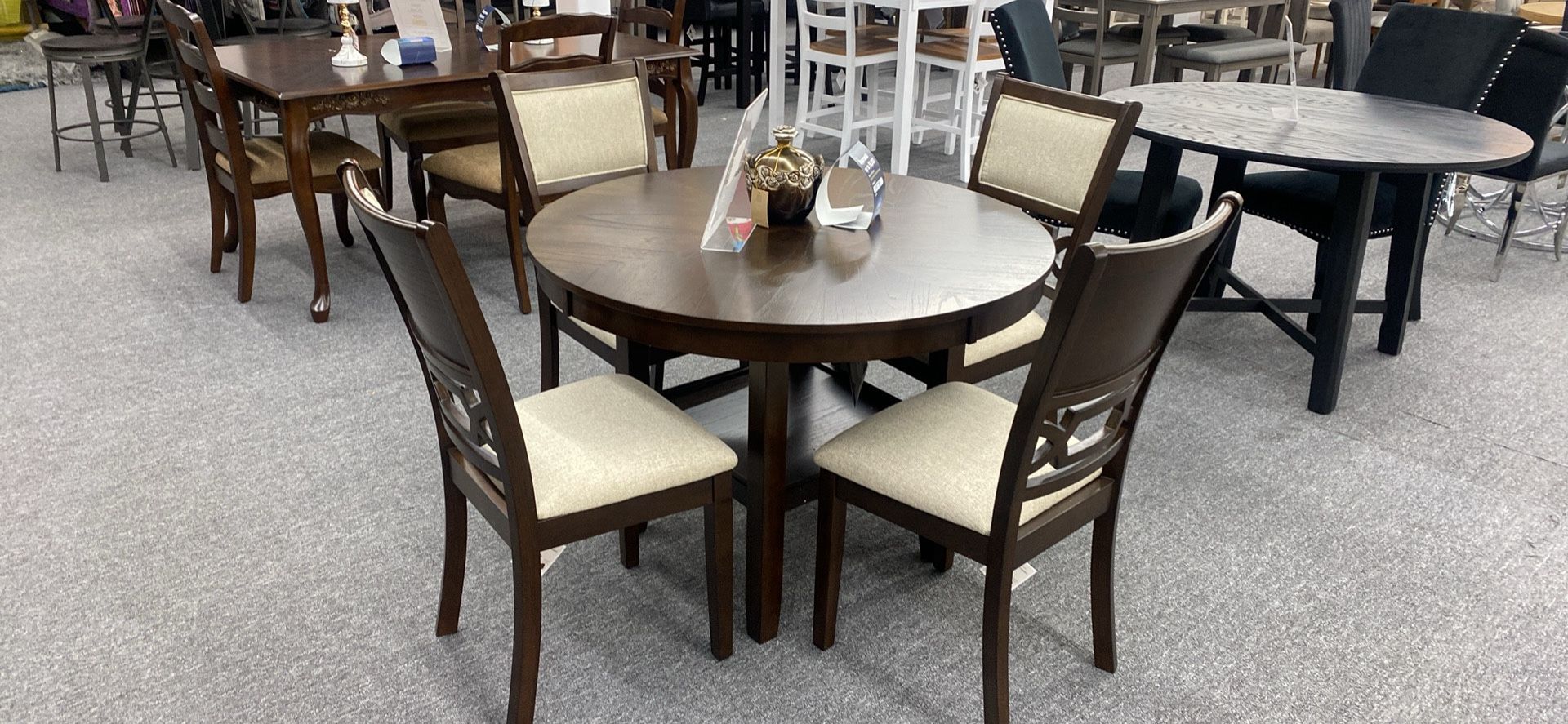 Dining Table Set 