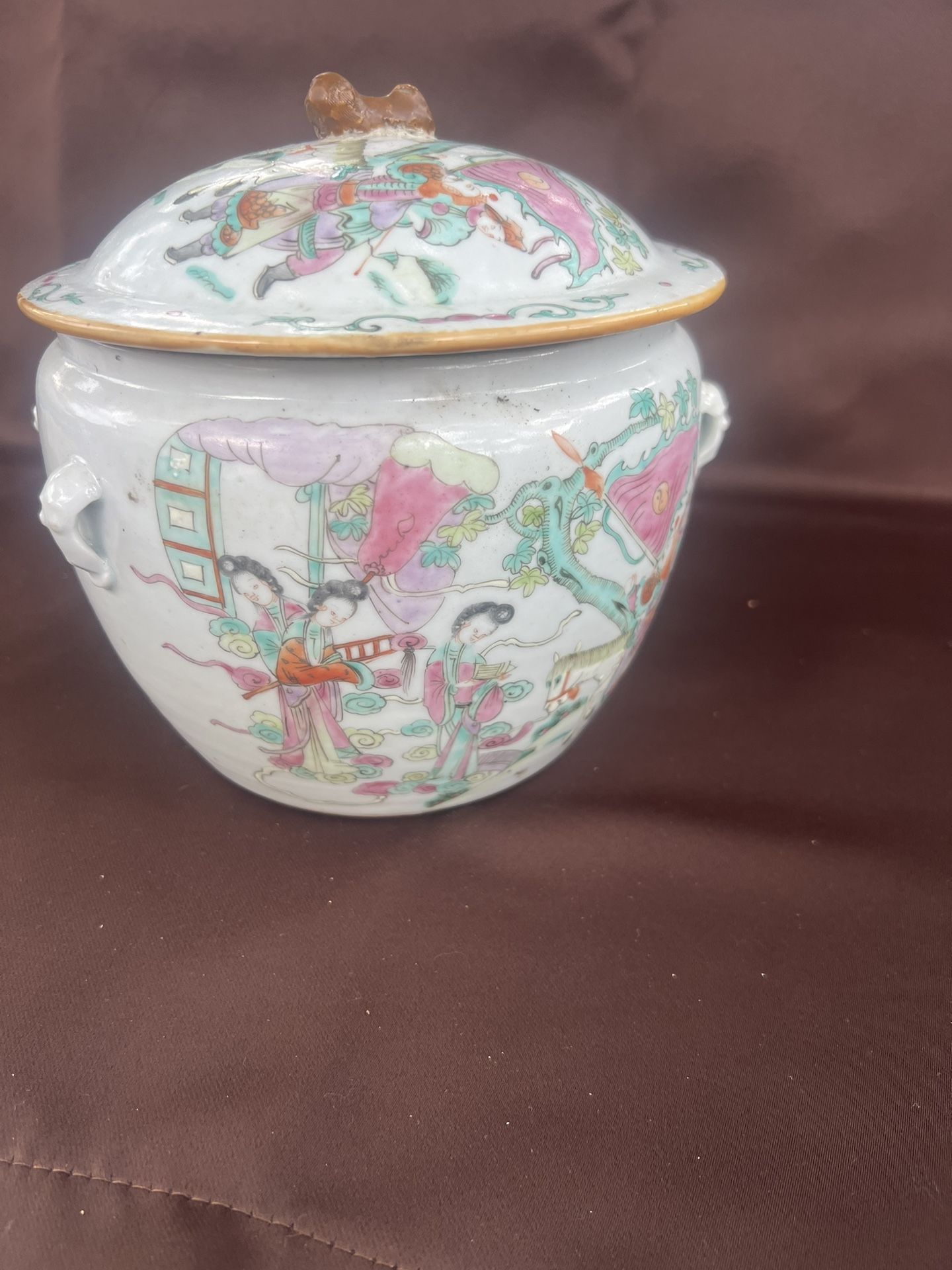Chinese Pottery w/Lid