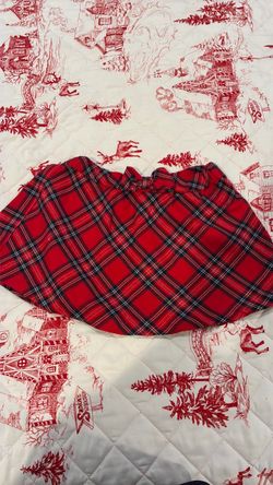 Girls’ Red Plaid Skirt with Bow – Size 5-6Y