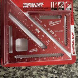 Milwaukee Square Set 