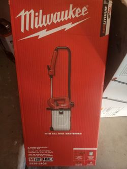 Milwaukee M12 sprayer