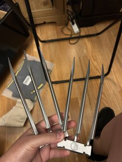 Wolverine Claws Halloween Costume