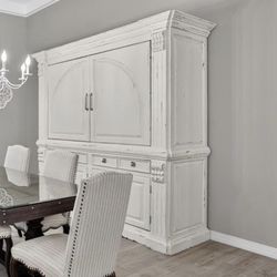 FREE ARMOIRE