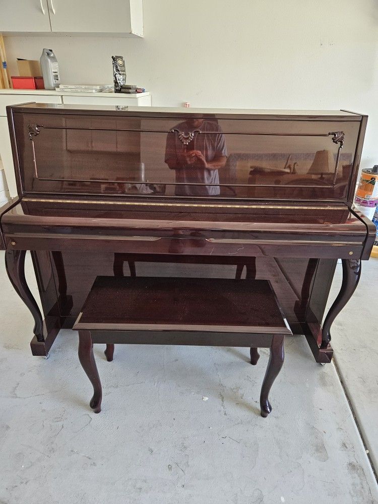 Up Right Piano