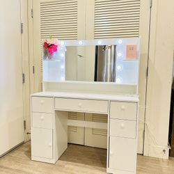 Vanity Desk with Mirror, LED Lights 3 Color and Power Outlet, Makeup Vanity , White