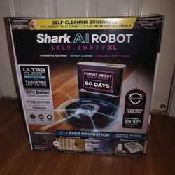 Shark - AI Ultra Robot Vacuum RV2502AE with XL HEPA Self-Empty Base