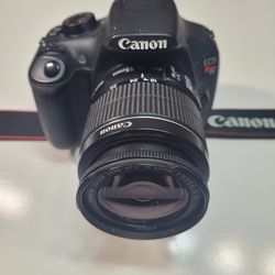 Canon t5 with 18-55mm. Lens