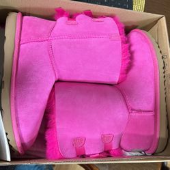 Pink UGGS K Bailey Bow II Size 5