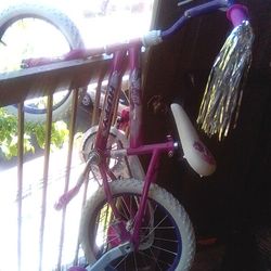 New Girls Huffy Bike