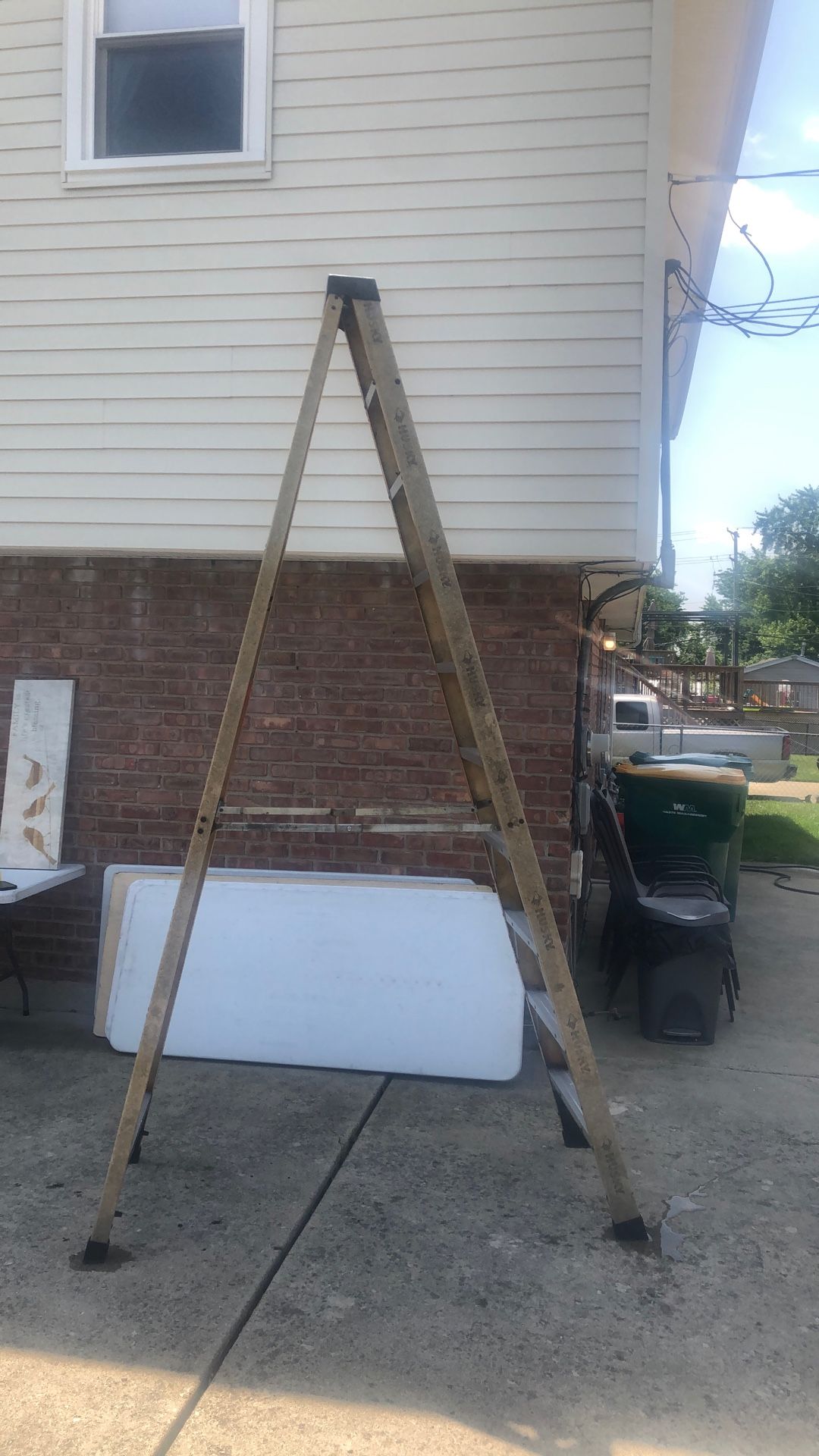10 Foot Fiberglass Ladder