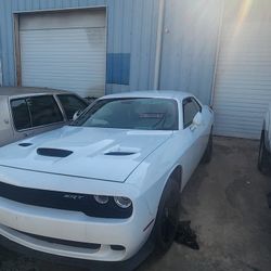 2017 Dodge Challenger 