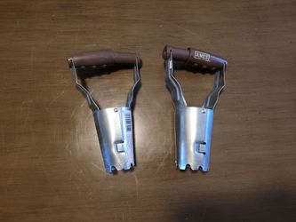 Ames Hand Bulb Planters with Release Button