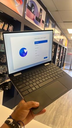 Dell laptop 2-1 touch screen 16ram 512gb