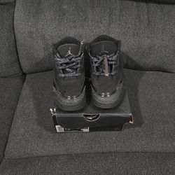 Kids Jordan Retro 3's Shoes 