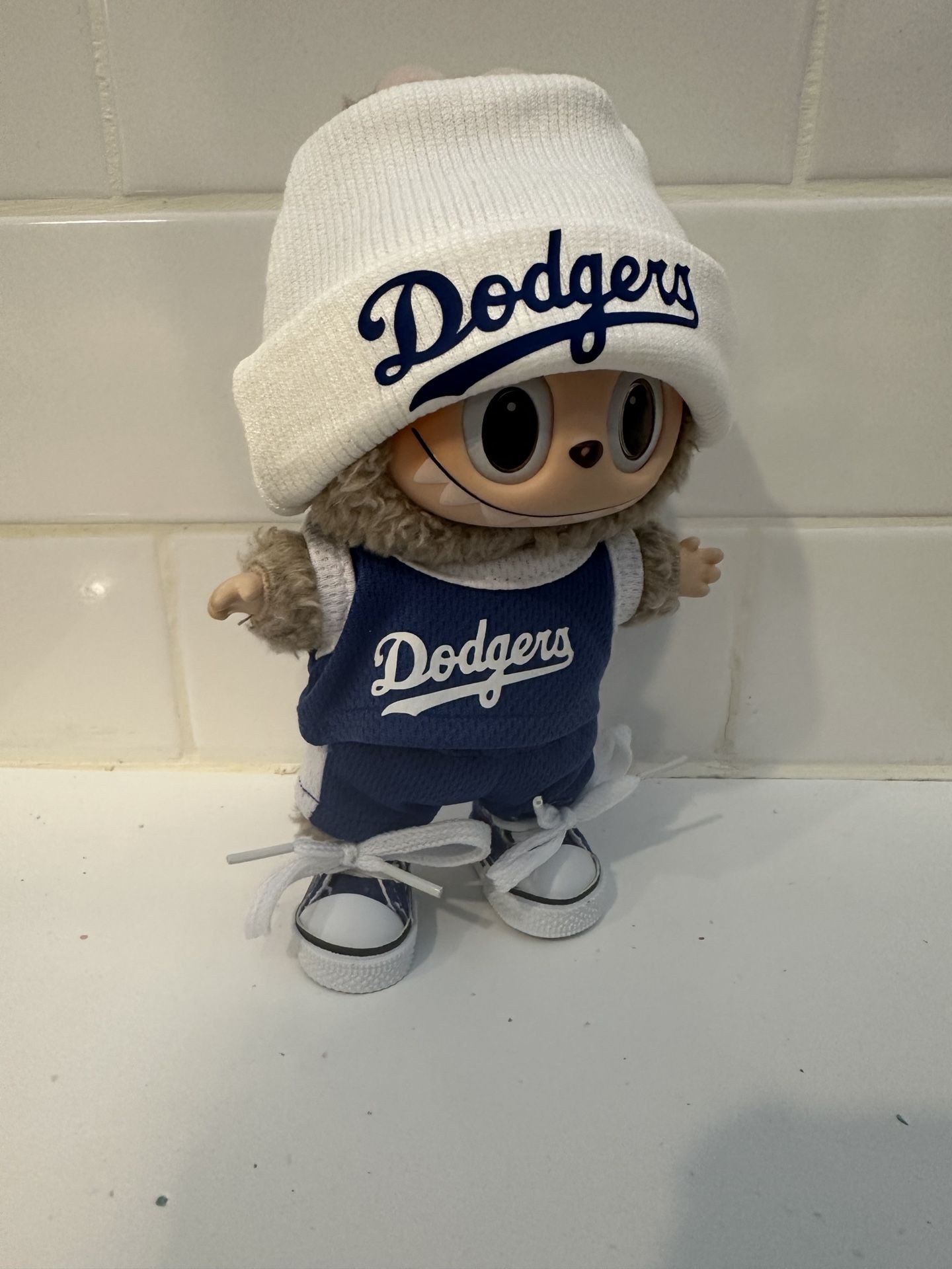 Custom Labubu Doll Clothes Set – Dodgers Basketball Outfit with Shoes & Beanie