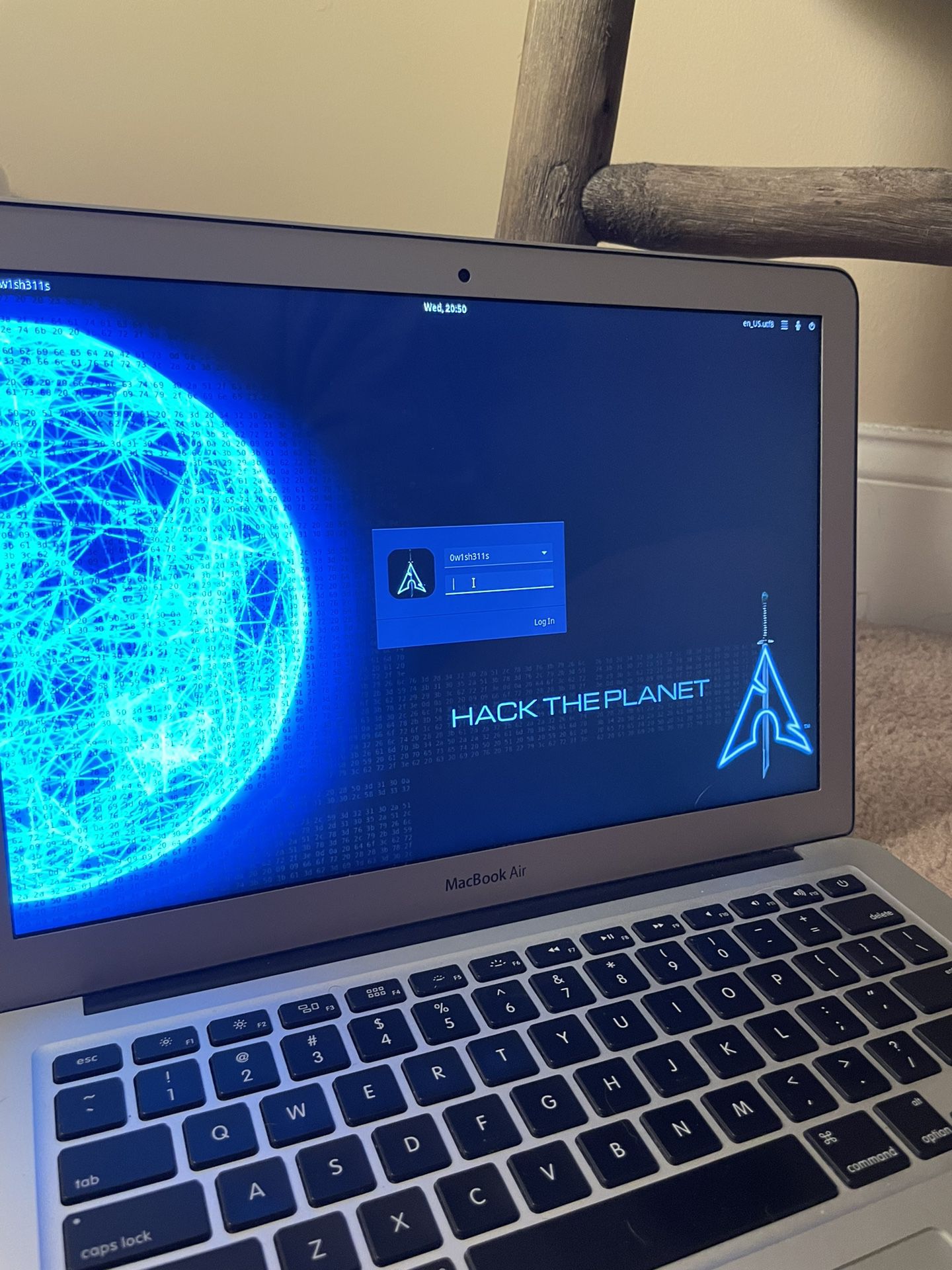 Hackers Laptop - Blackarch Linux MacBook Air