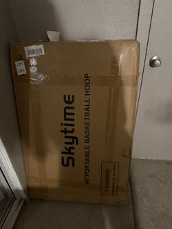 Brand-New 44” Portable Basketball Hoop