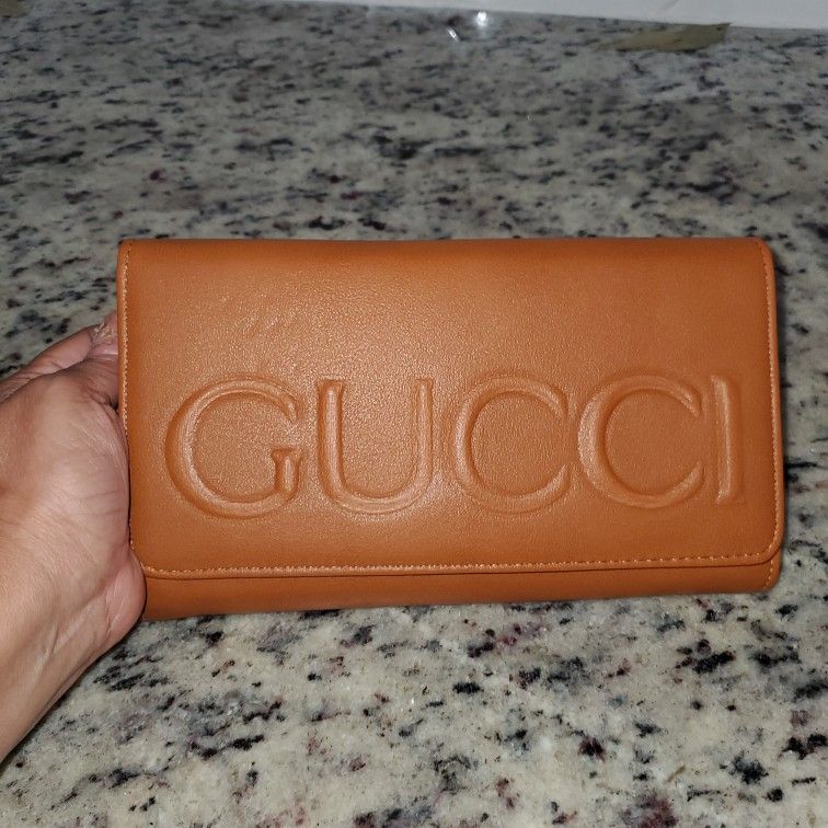 New Gucci Wallet 