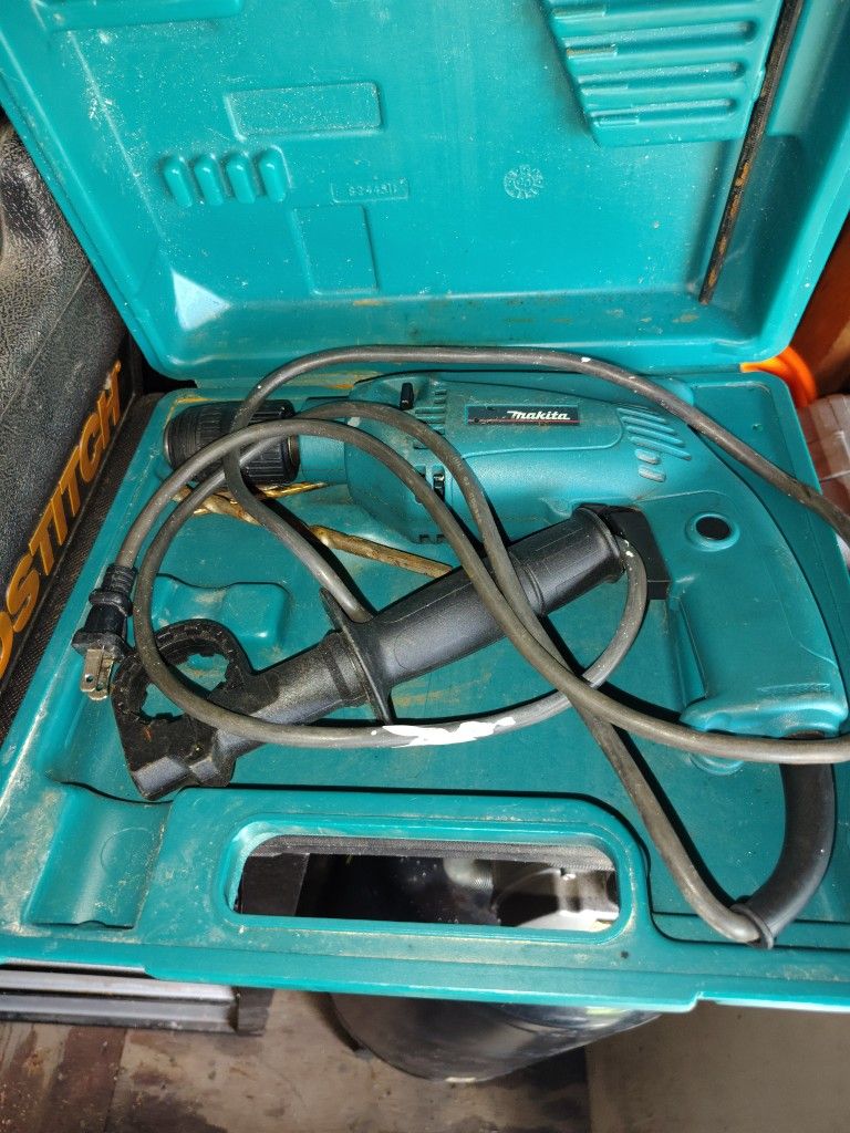 Makita Hammer Drill