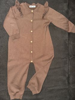 Girls  Chocolate Color Size 6