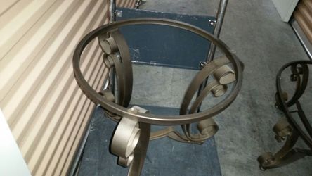 Coffee table excellent shape