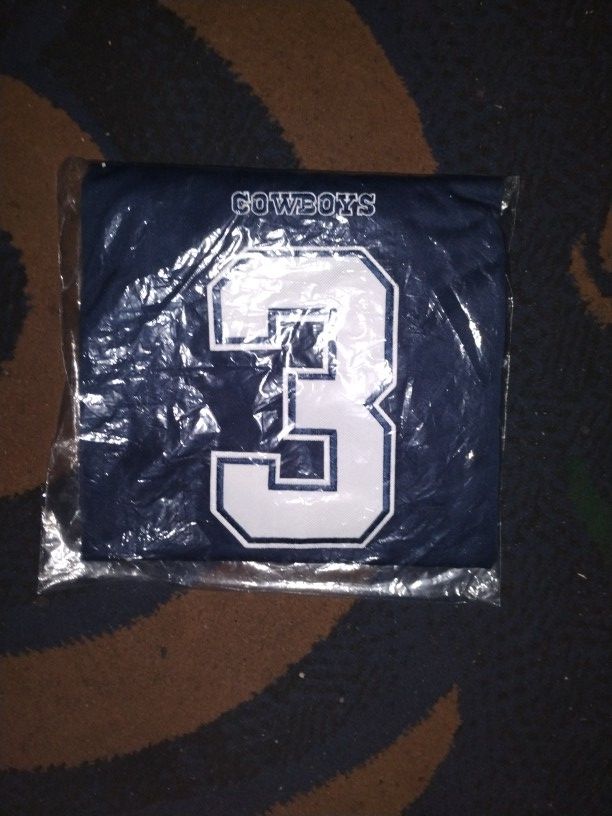 George Pickens Cowboys Jersey.. Stitched.. Size M.L