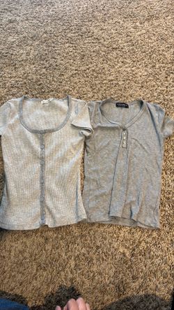 Girls small short sleeve shirt