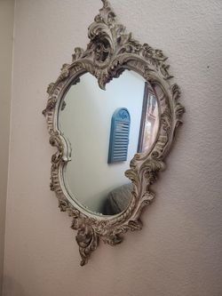 Ornate Baroque-Style Oval Wall Mirror