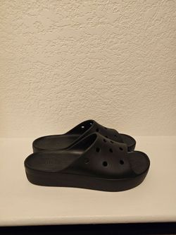 Wedge Crocs