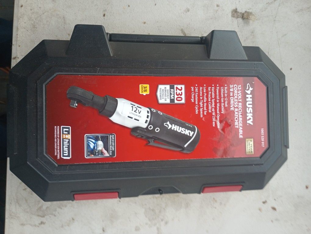 Husky 3/8 Electric Ratchet