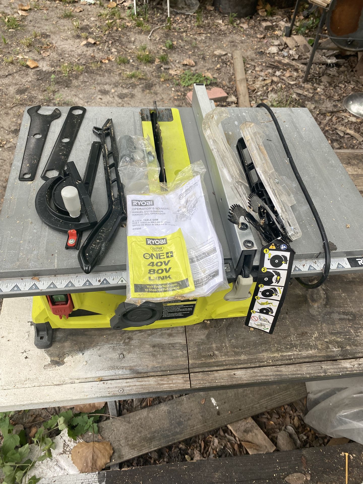 Table Saw And Miter Saw