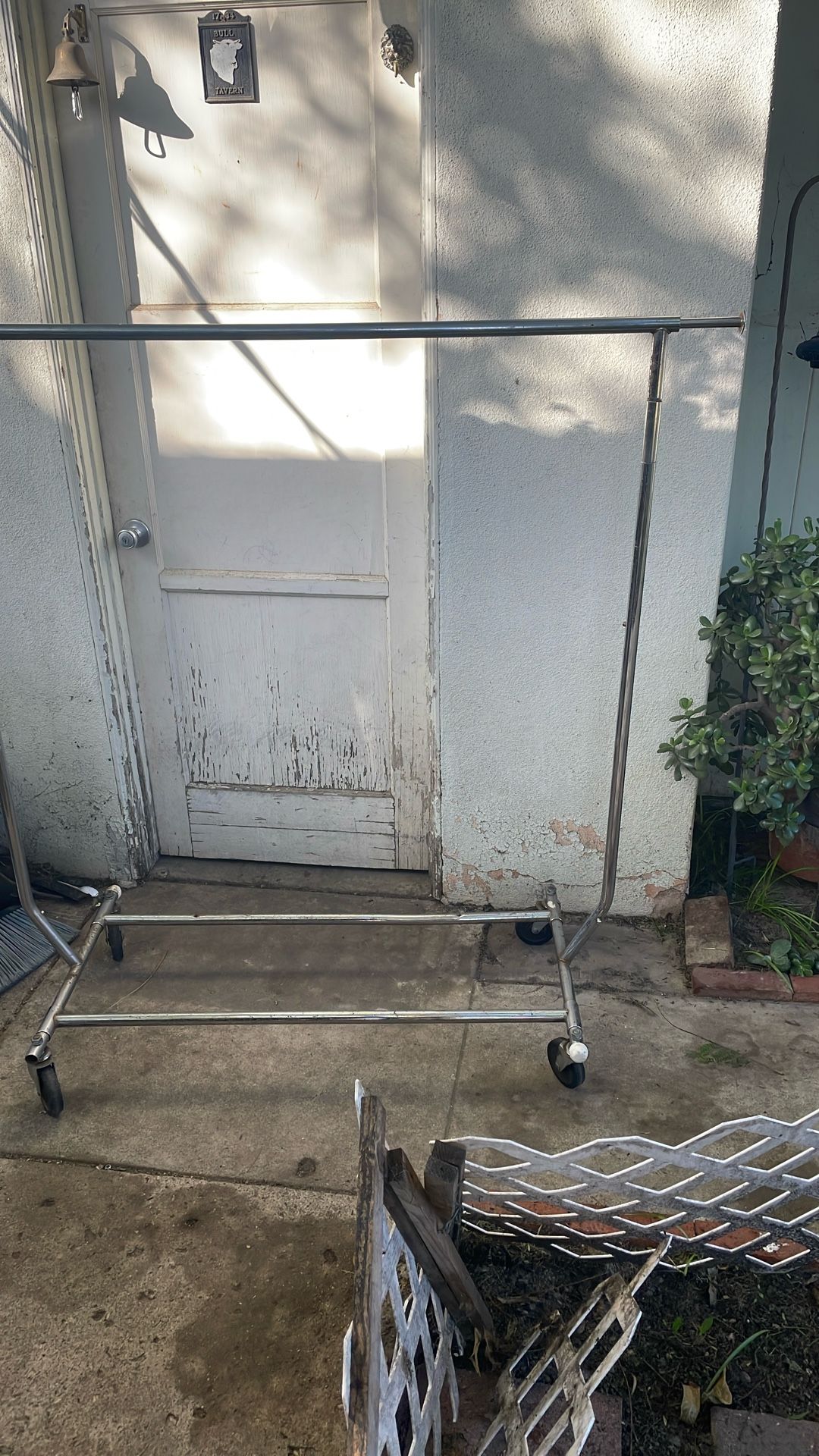 Heavy Duty Clothes Rack In Good Condition