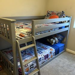 Bunk Bed 