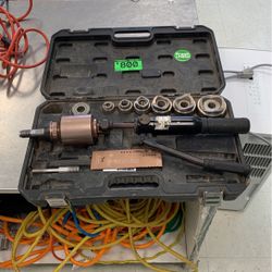 Southwire Max Punch 360 Knockout Tool