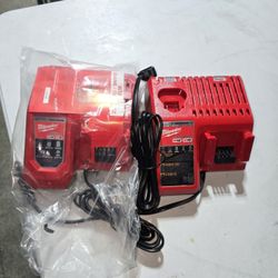 Cargadores Milwaukee 