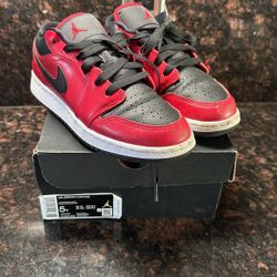 Air Jordan 1Lpw (GS) Size 5y