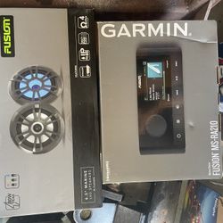 Fusion Head Unit, And Speakers With RGB Lights.