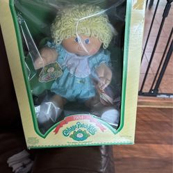 Cabbage Patch Kid 3900 OBO