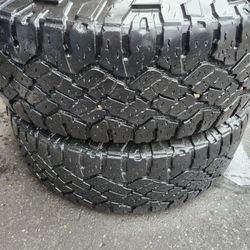 GOODYEAR 265 70 17 (TIRE PAIR)