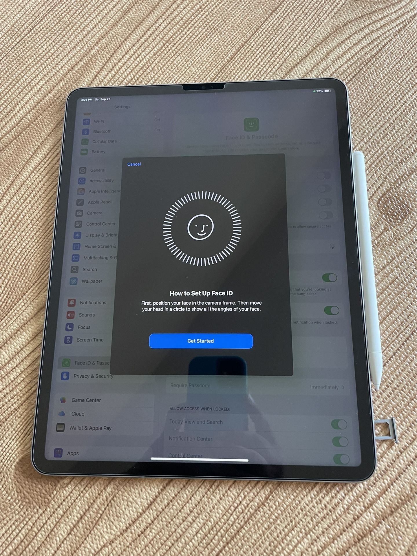 iPad Pro 12.9” (M2 chip / 2022 model) 6th Generation 256GB WiFi + 5G cellular with keyboard, & Accessories