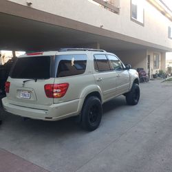 2001 Toyota Sequoia