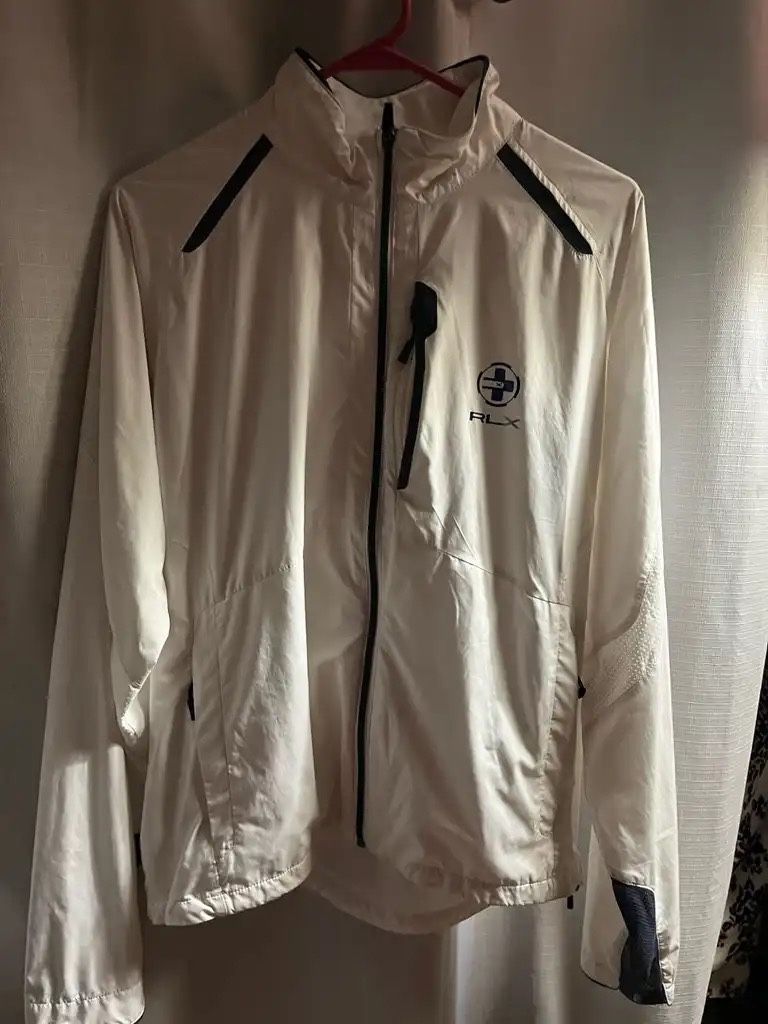 Men’s Medium Wind Breaker Jacket